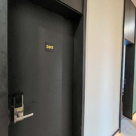 Sans Hotel Premiere Majapahit スマラン エクステリア 写真